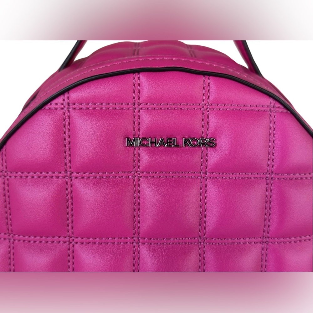 MICHAEL KORS SHEILA MEDIUM FRONT POCKET BACKPACK QUILTED DRAGONFRUIT - Picture 5 of 10